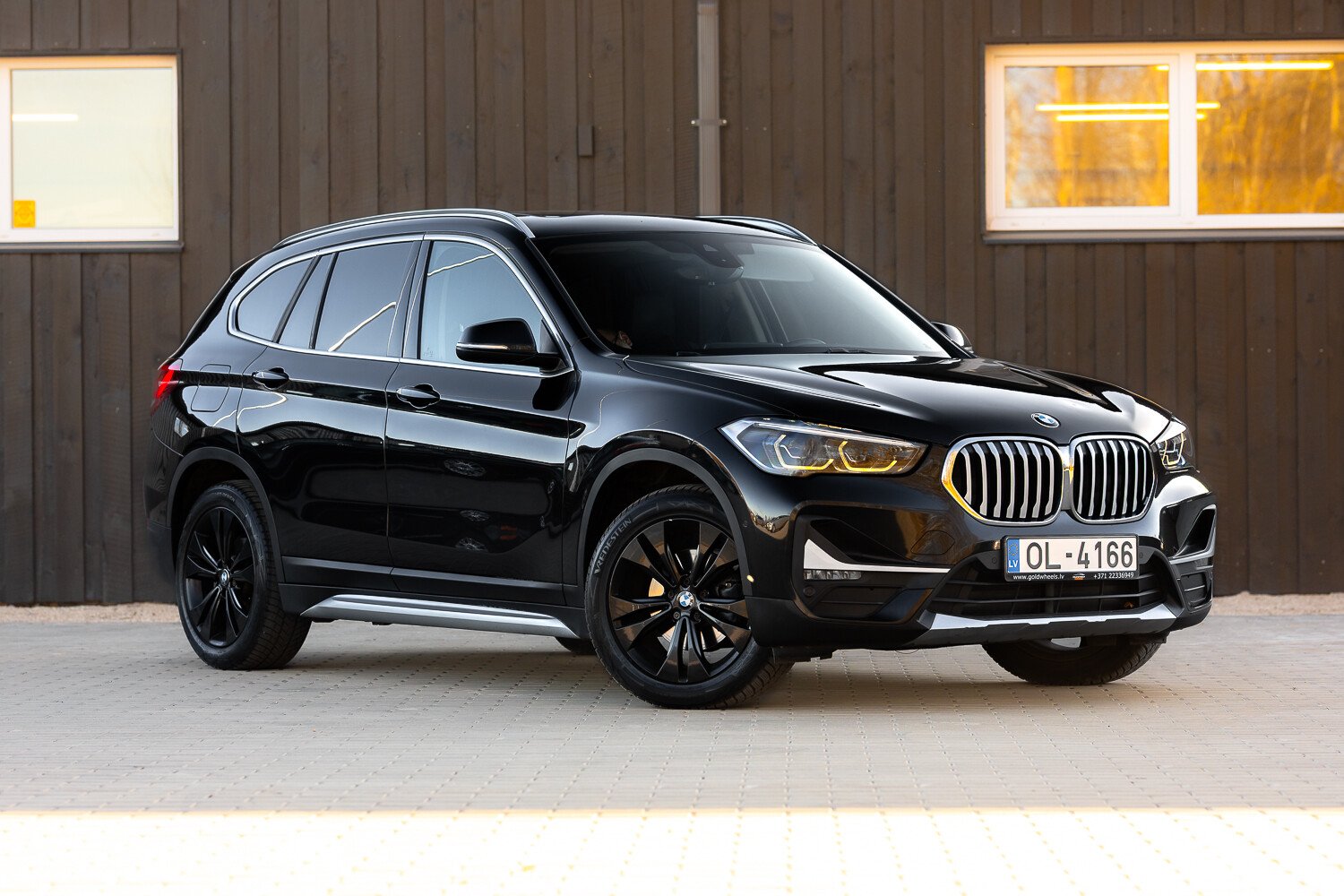 BMW X1