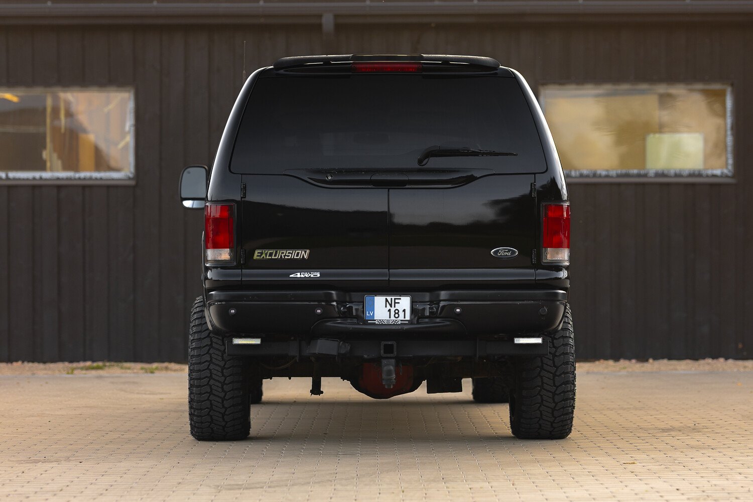 Ford Excursion