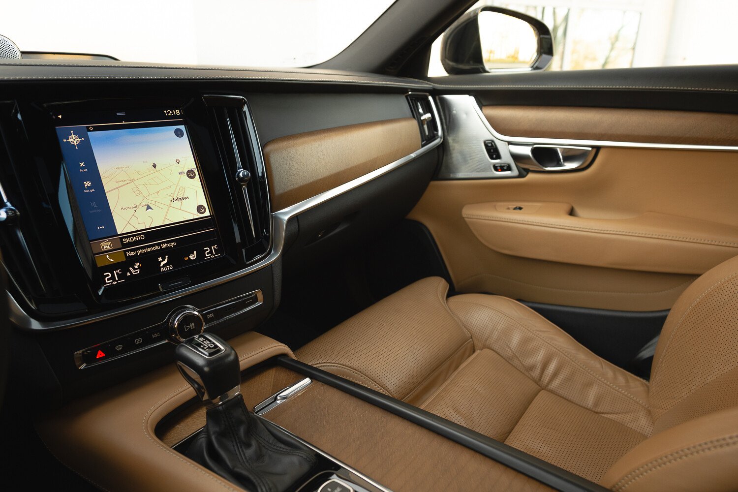 Volvo S90