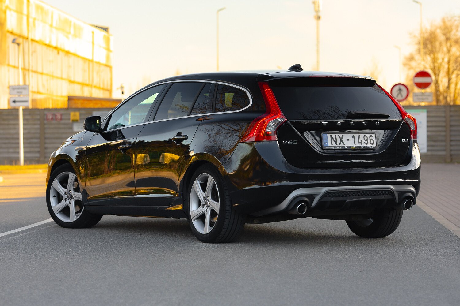 Volvo V60