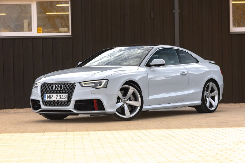 Audi RS5